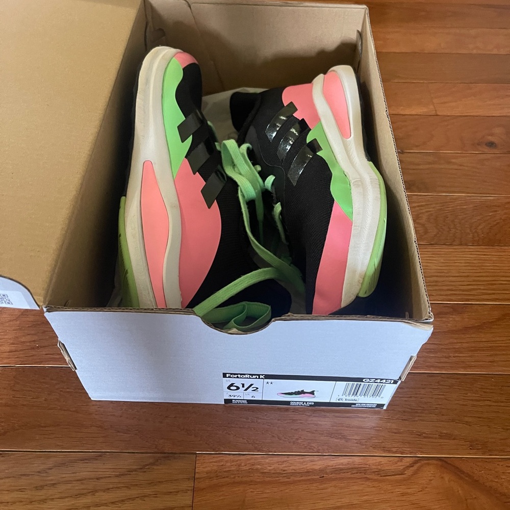 Kids' Adidas Multicolor Sneakers 6 1/2